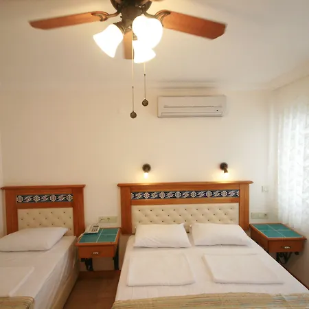 达特恰奇列克酒店 4* 达特恰